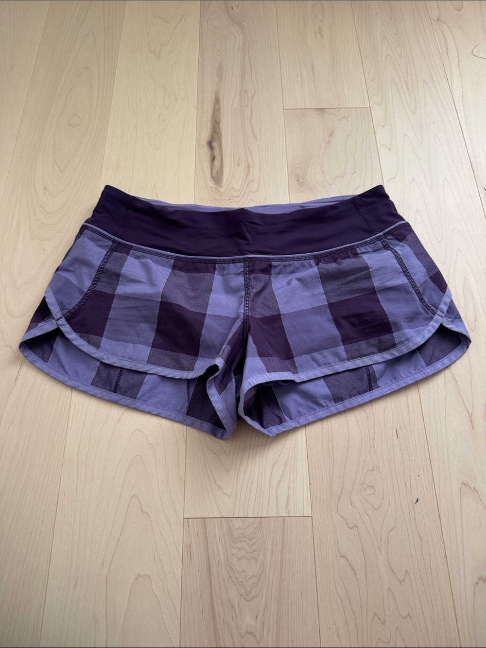 Lululemon Purple Plaid Speed Up Short 2.5”
